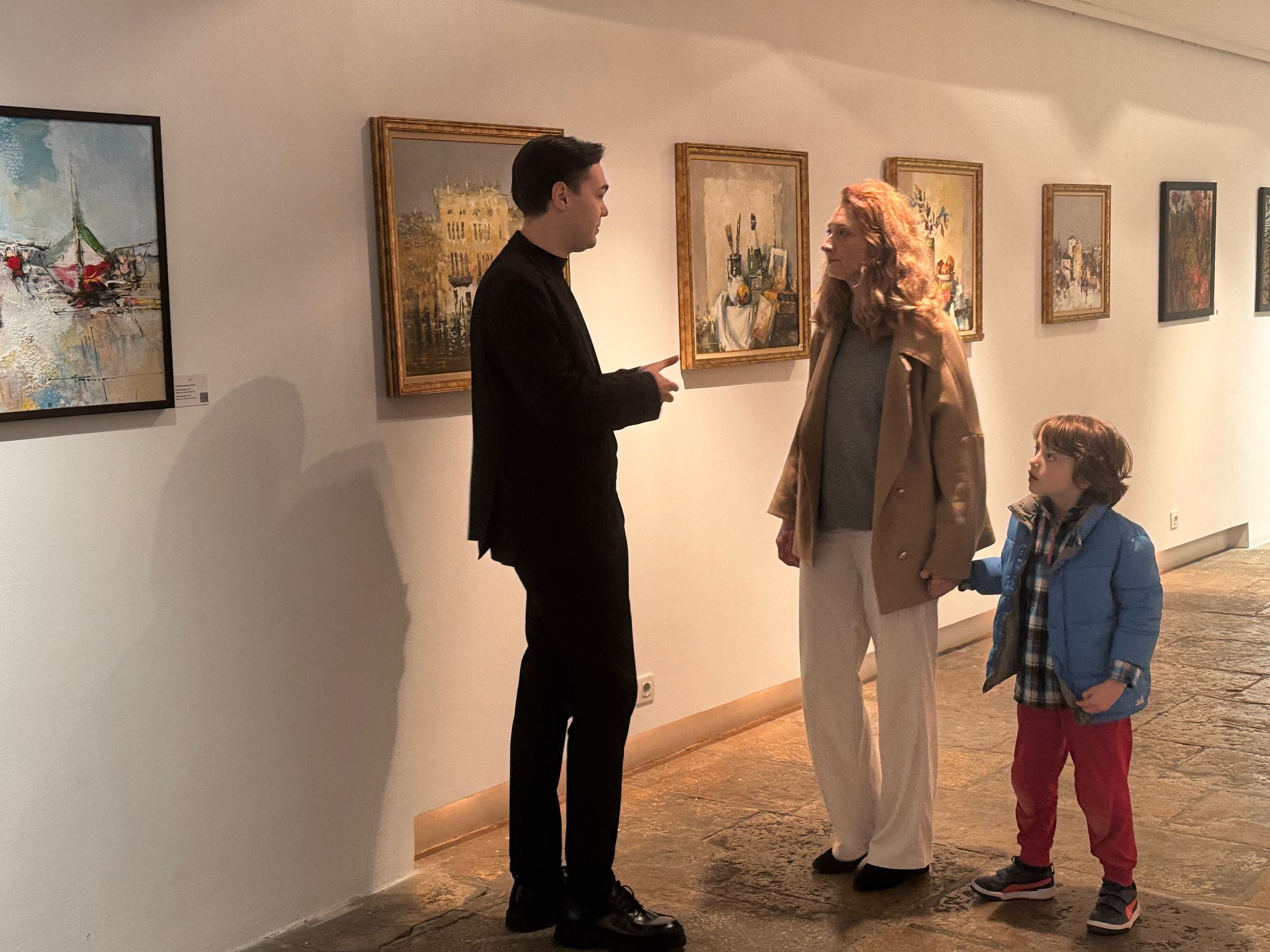 copil-in-galerie