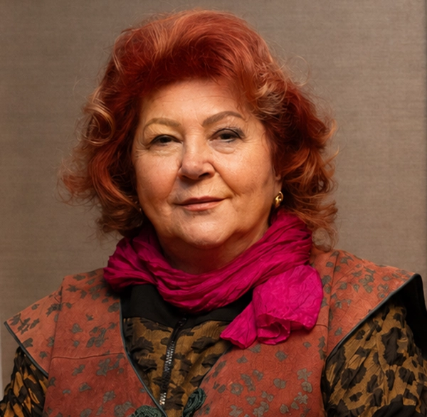 marinela-mantescu-isac-win-gallery-media