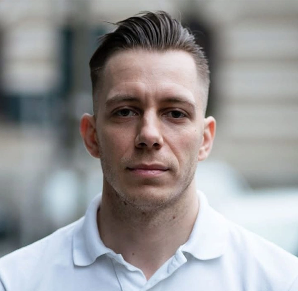 portret-de-colectionar-daniel-gheorghita